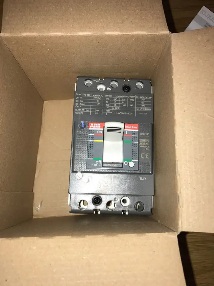 ABB 플라스틱 케이스 스위치 부품 XT1B160x 160 3P 4P 신