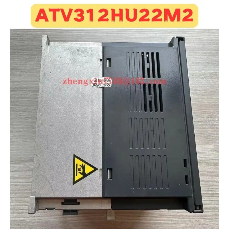 리퍼 주파수 변환기 정상 기능 완료 ATV312HU22M2