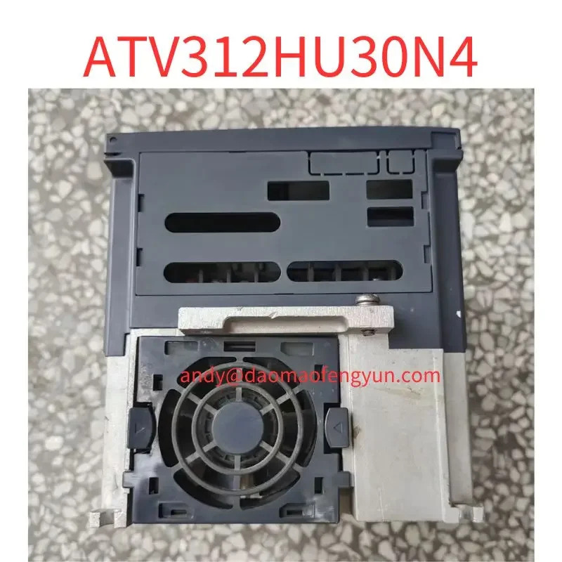 리퍼 주파수 변환기 ATV312HU30N4 OK