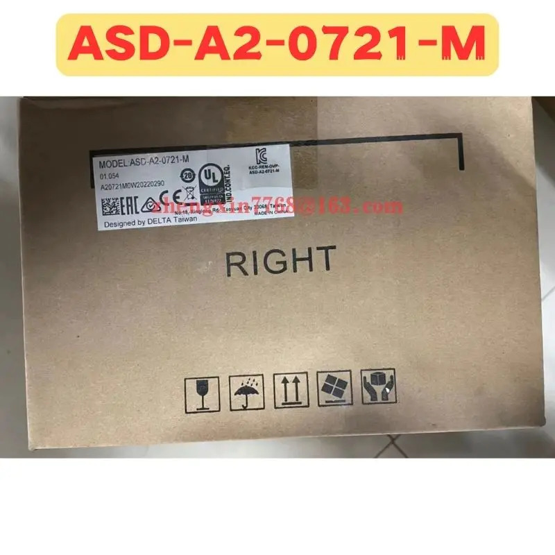 오리지널 ASD-A2-0721-M 서보 드라이브 ASD A2 0721 M 신