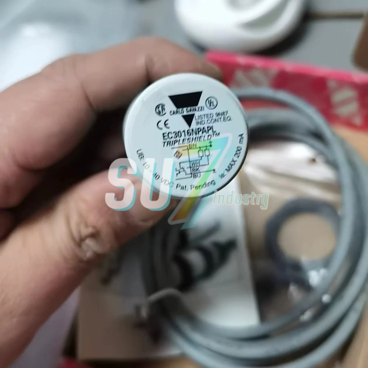 EC3016NPAPL EC3025TBAPL 스위치 원본
