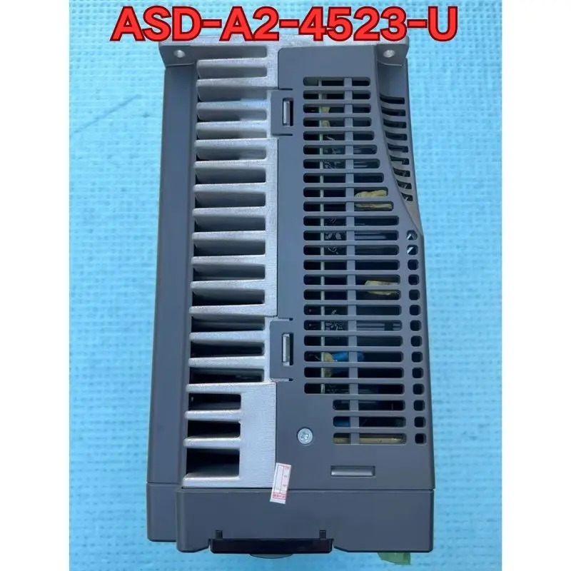 리퍼 서보 드라이브 ASD-A2-4523-U 머신 완료