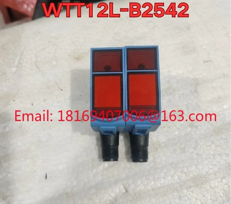리퍼 WTT12L-B2542 센서 기능 리퍼는 정상
