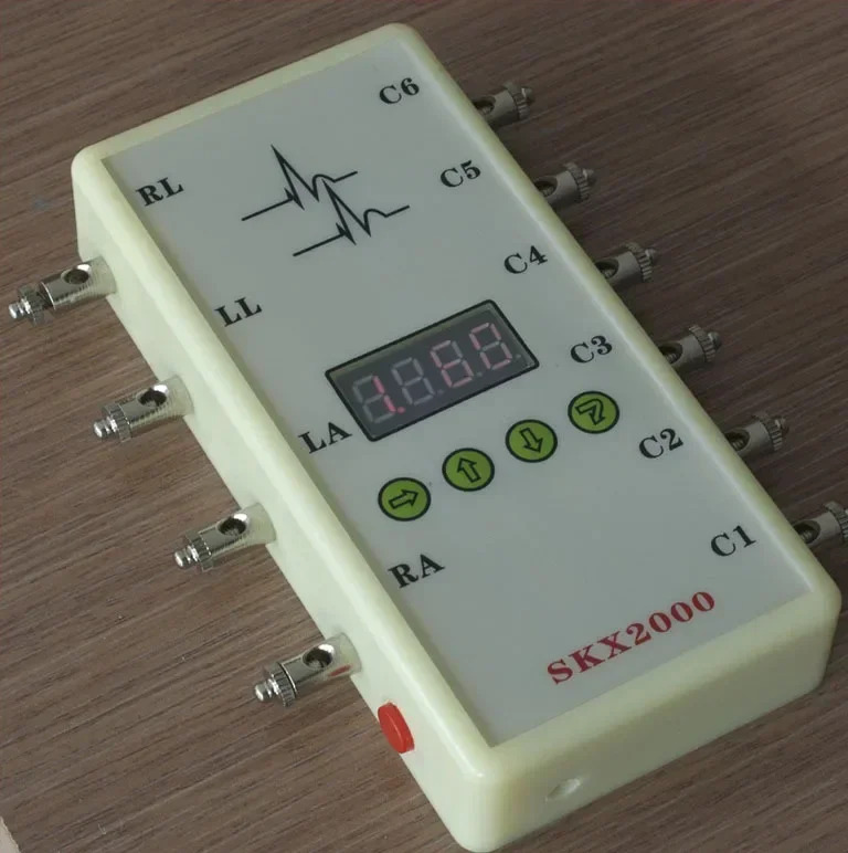 SKX-2000C ECG 시뮬레이터 신호 발생기 10-200bpm 전원공급장치