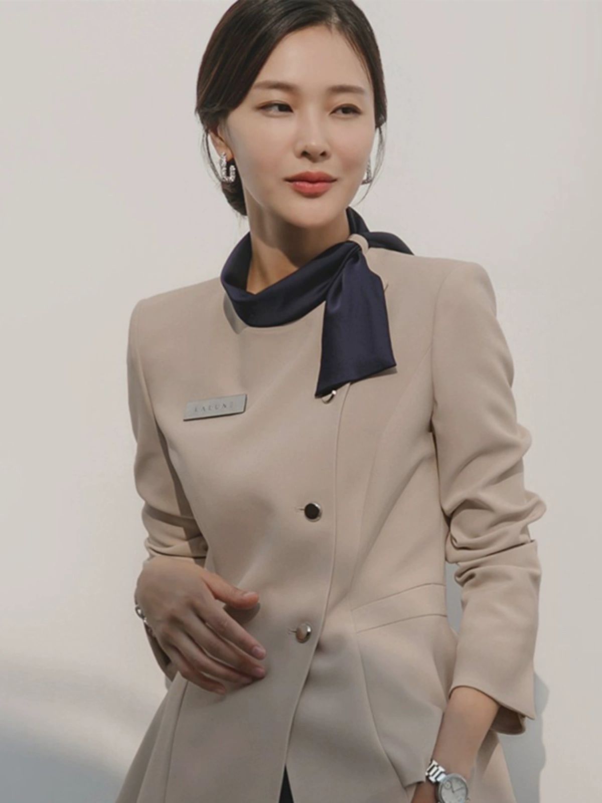 피부샵 유니폼 작업복 정장 에스테틱 미용사 관리사가운 직원복 여름 - 상세 이미지 2