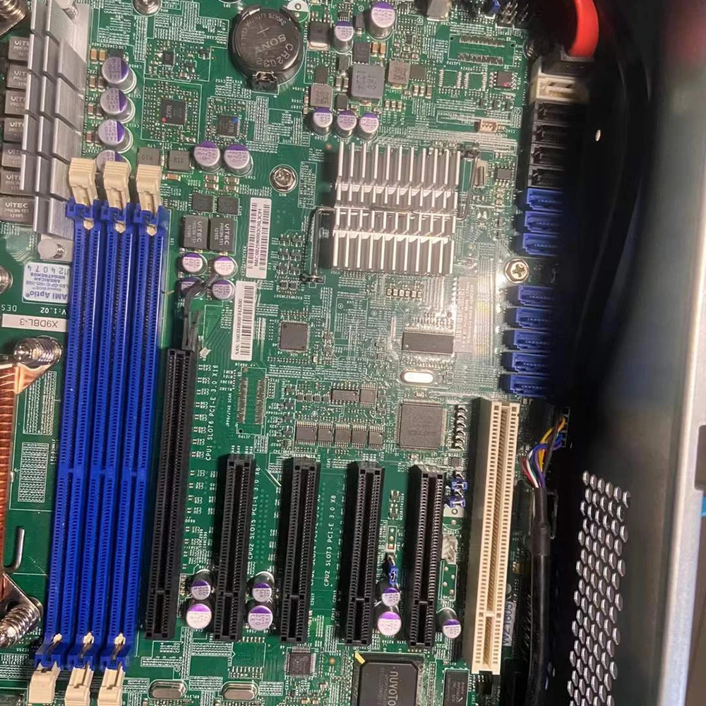 Supermicro 서버 마더보드 Xeon 프로세서 E5-2400 v2 LGA1356 DDR3 8x SAS/SATA2 포트C606 X9DBL-3에서