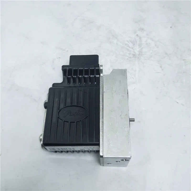 155G4093 157B4228 157B4033 157B4032 유압 밸브 전제어 모듈