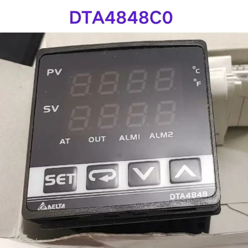 신형 온도 조절기 DTA4848C0