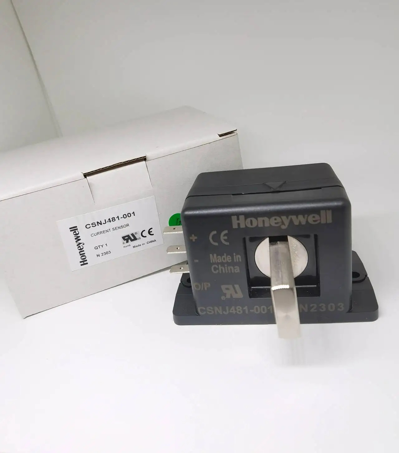 CSNJ481-001 Honeywell 보드 장착 전류센서 /-600 A /-0.5 % 루프 선형