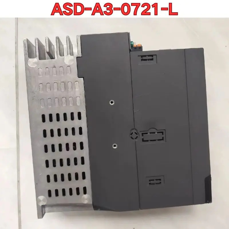 리퍼 ASD-A3-0721-L 서보 드라이브작동 상태