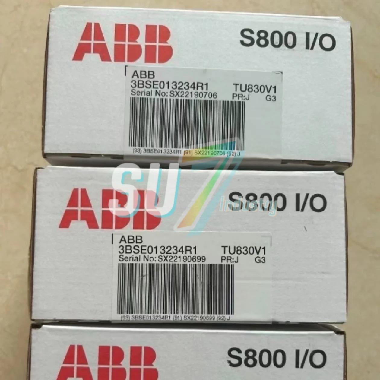 3BSE013234R1 TU830V1 3BSE013235R1 원본 모듈