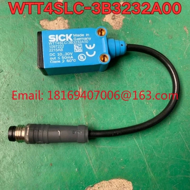 리퍼 WTT4SLC-3B3232A00 센서 기능 리퍼는 정상