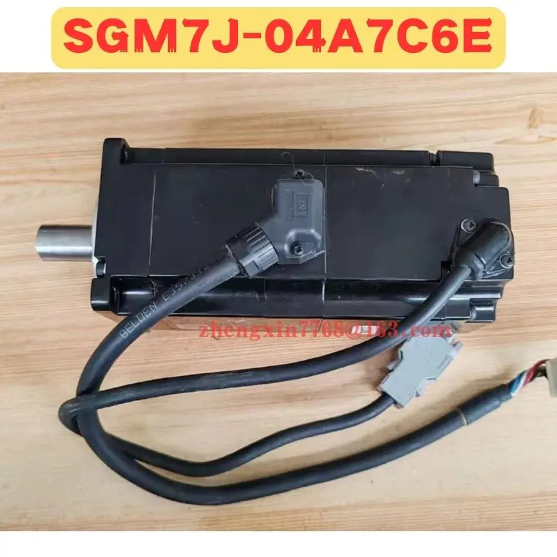 리퍼 서보모터 SGM호환7J-04A7C6E SGM호환7J 04A7C6E 정상 기능 완료