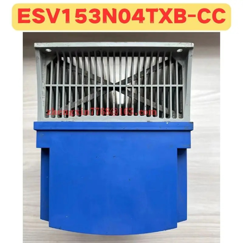 리퍼 주파수 변환기 ESV153N04TXB-CC ESV153N04TXB CC 정상 기능 완료
