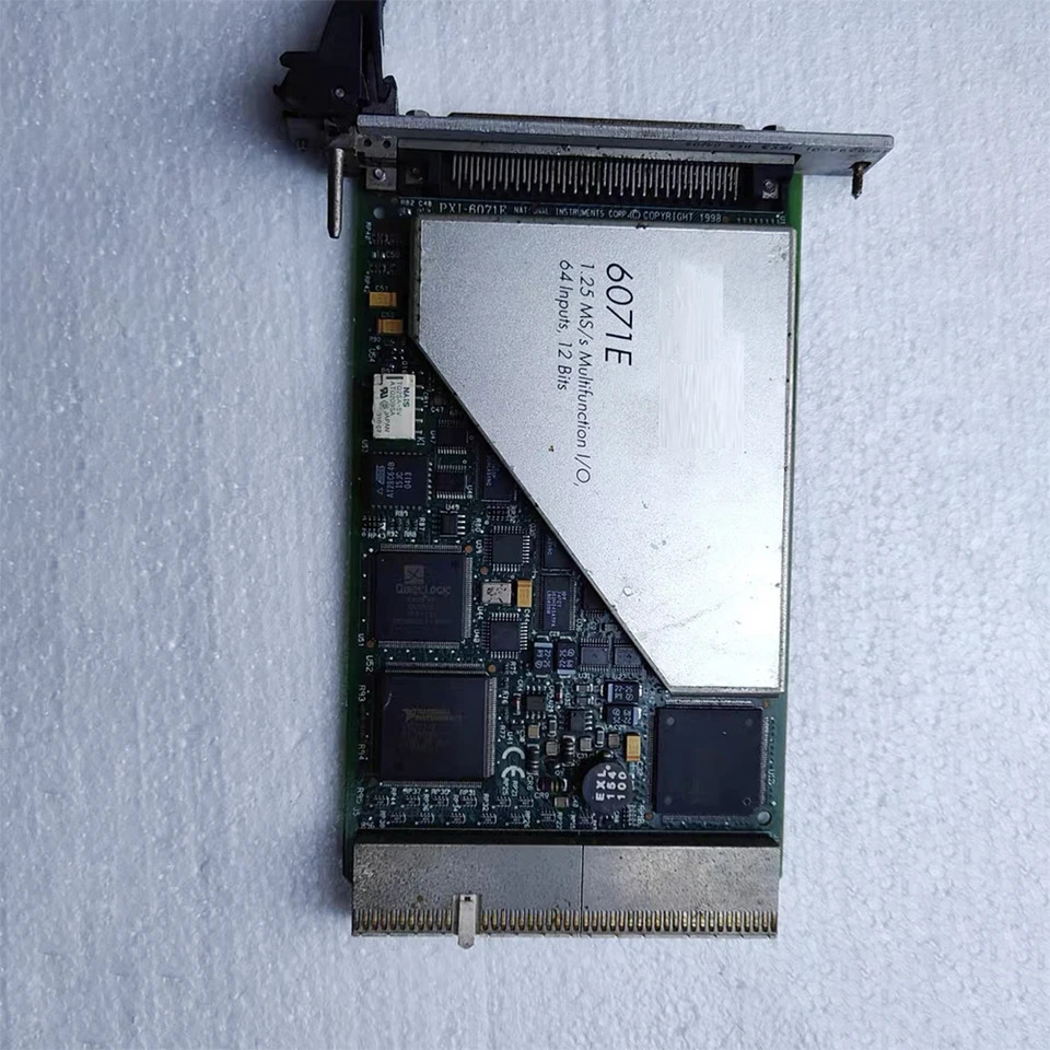 NI카드 PXI-6071E 아날로그 입력 64 채널 12 비트