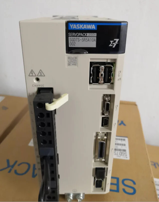 2025년형 야스카와 SGD7S-5R5A10A002 750w AC 서보 드라이버
