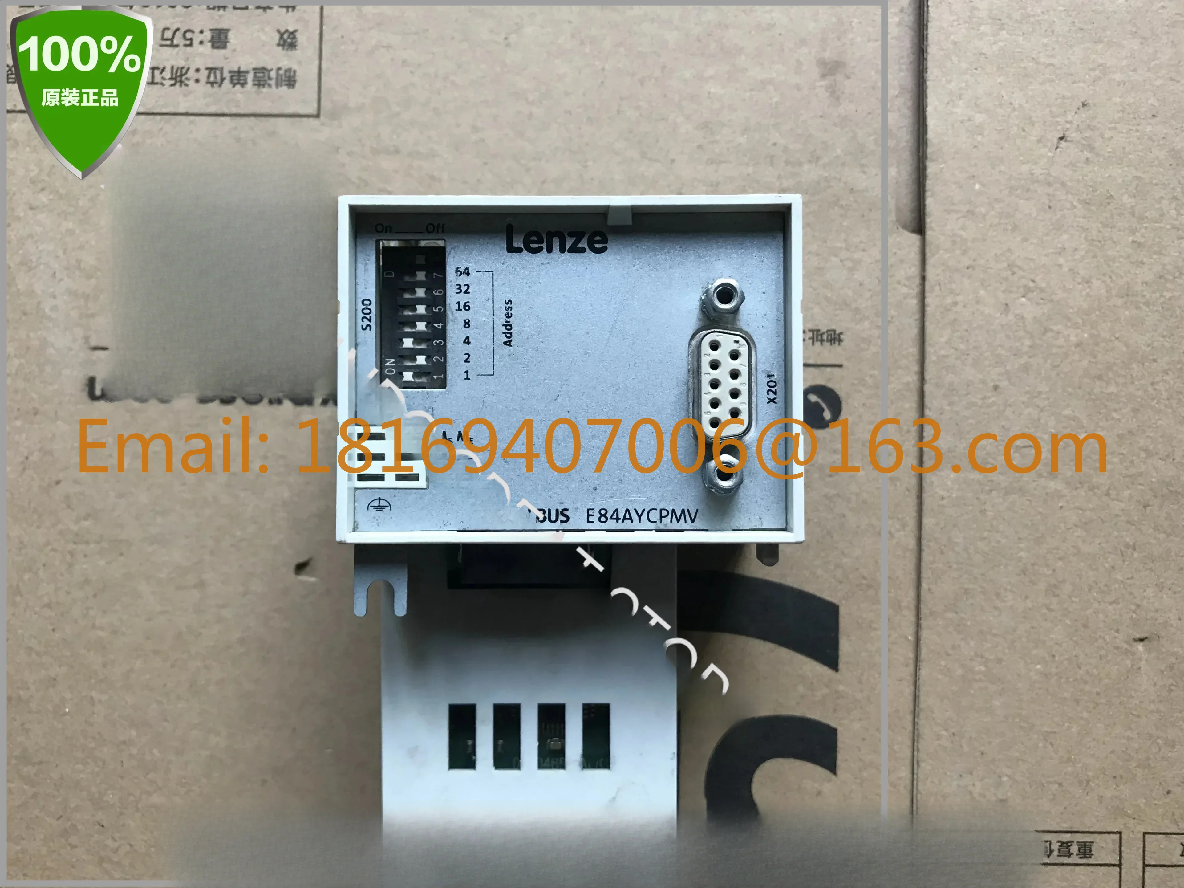 Lenze 8400 주파수 변환기 Profibus DP 통신 인터페이스 모듈 E84AYCPMV
