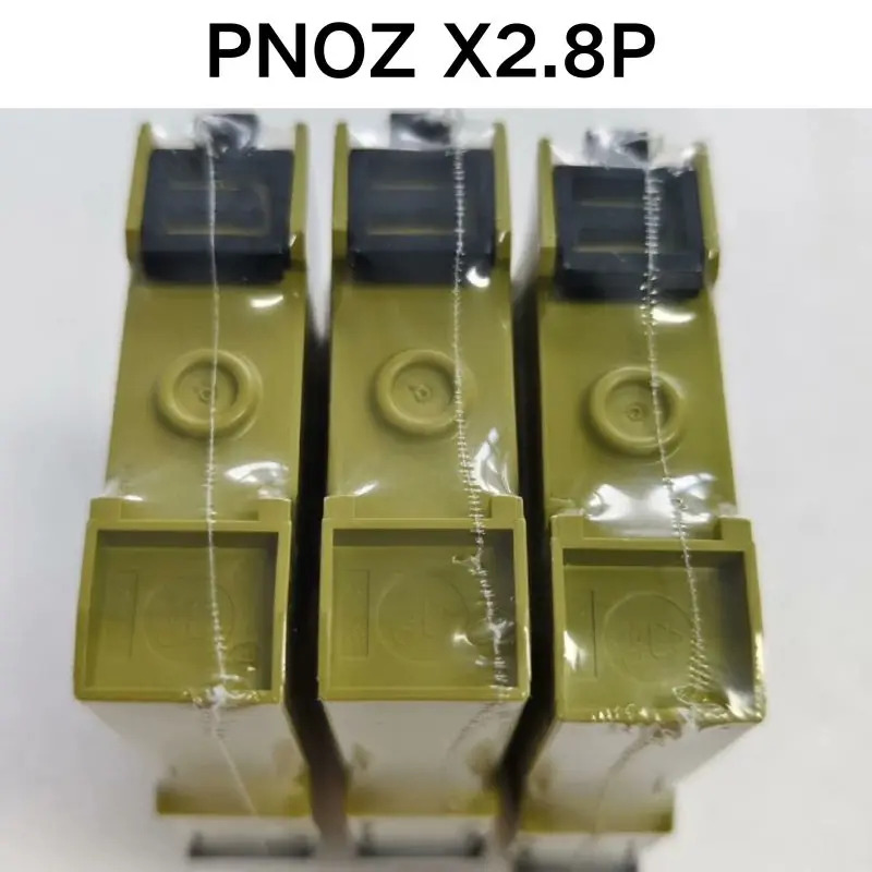 PNOZ 777301 안전 릴레이 X2.8P 신