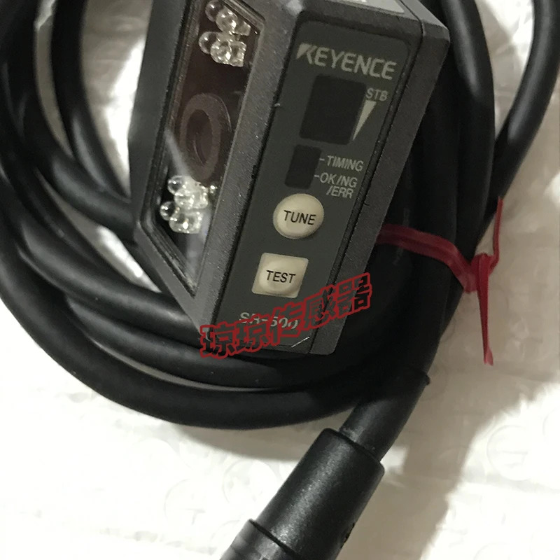 KEYENCE SR-500 레이저 센서 바코드 리더