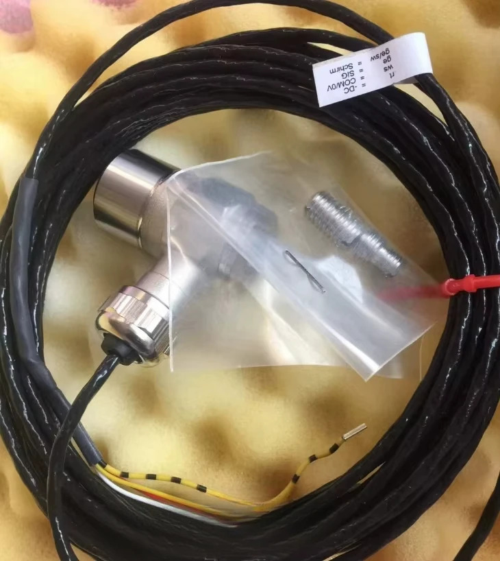 BK VIBRO AS-022 가속 센서1개