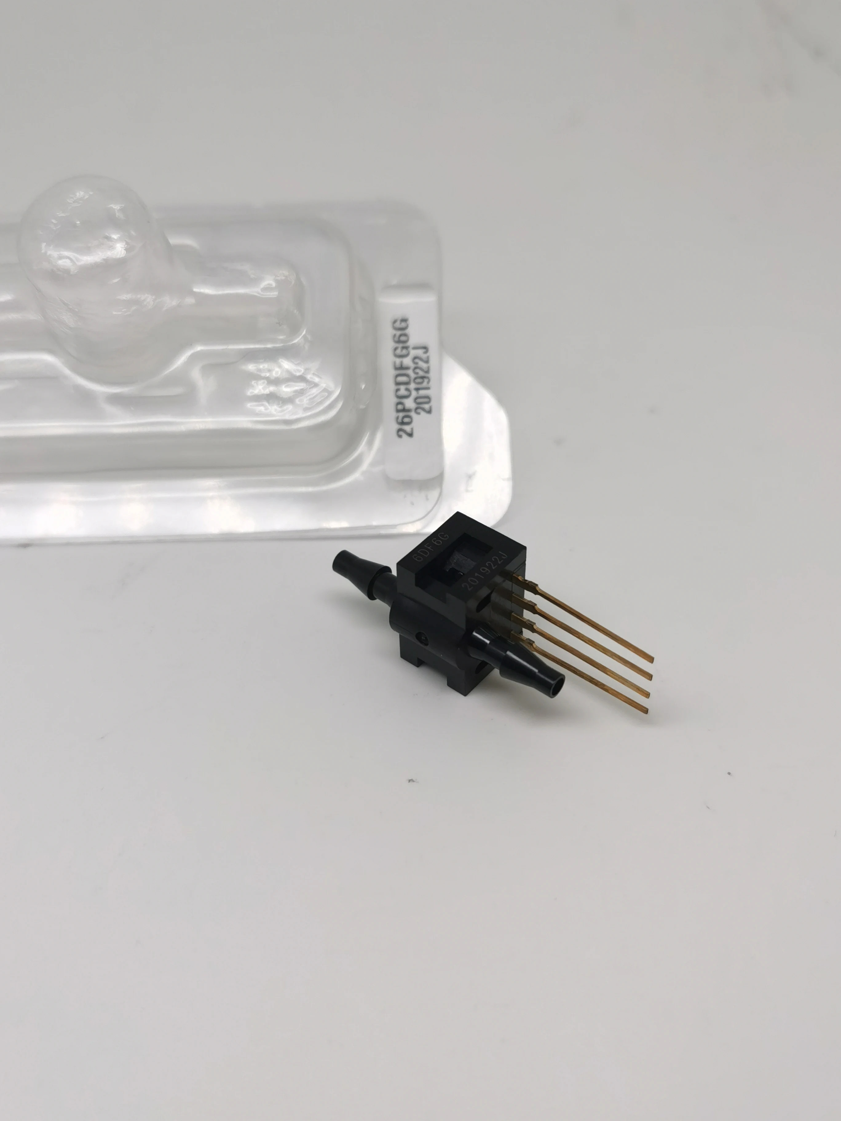 HONEYWELL 26PCDFG6G 보상/비증폭 30psi 압력 범위 불소실리콘 씰 소형 유량 통과 포트