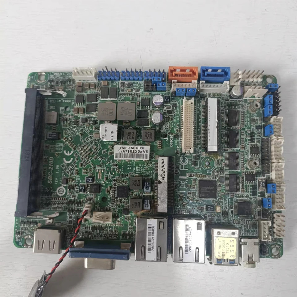 ASRock호환 임베디드 산업마더보드 3.5 아톰 베이트레일 J1900 SBC-210D