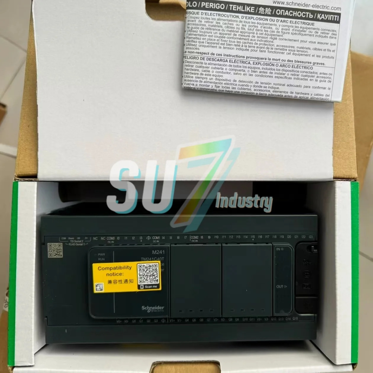 TM241C40R TM241C40T 프로그래밍 컨트롤러 신규 입고