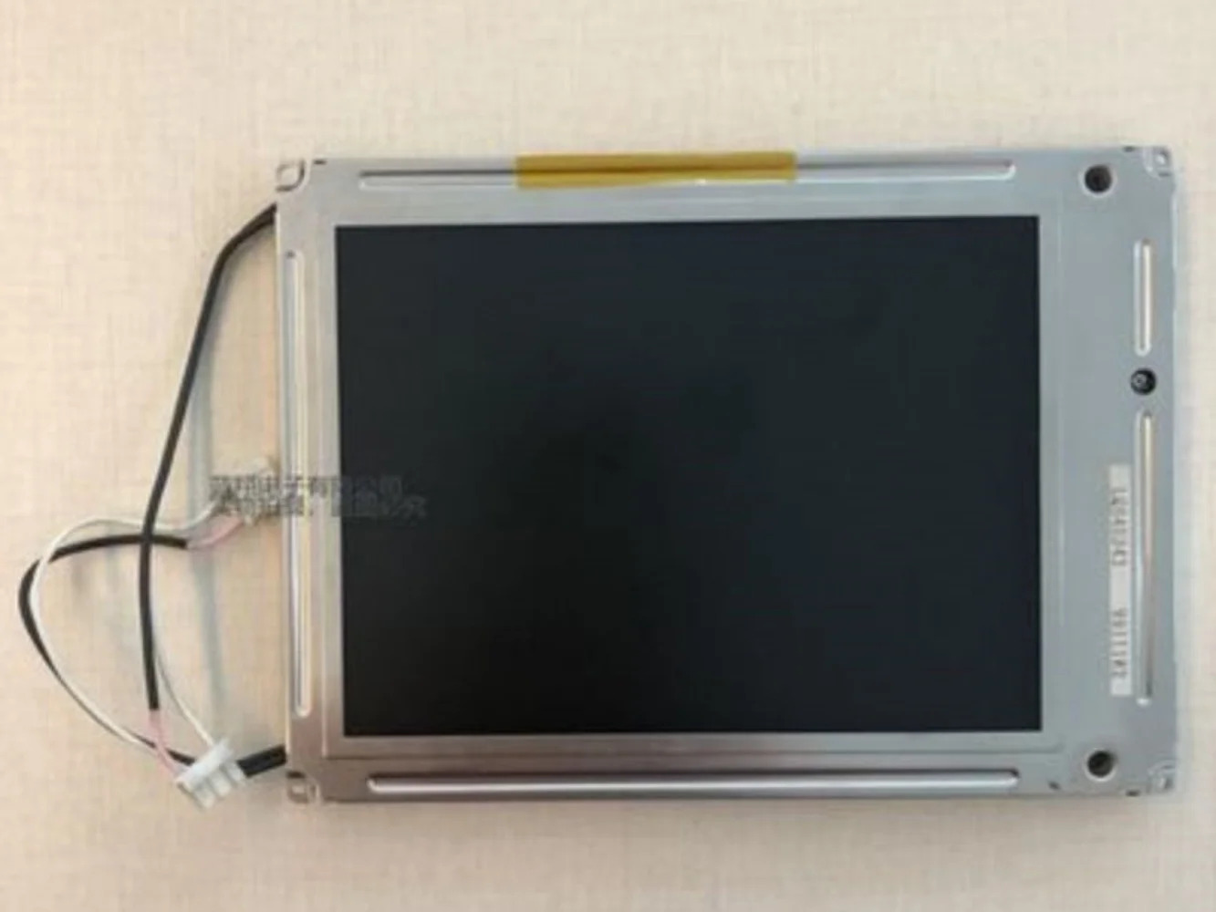 LCD 디스플레이 화면 LQ64d343
