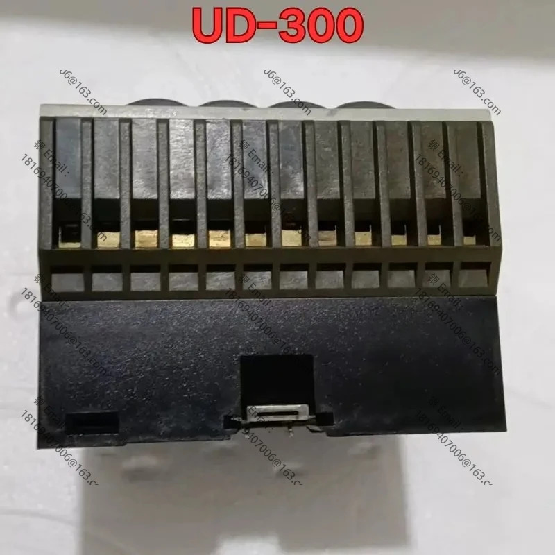 리퍼 UD-300 센서 증폭기 기능 리퍼는 정상