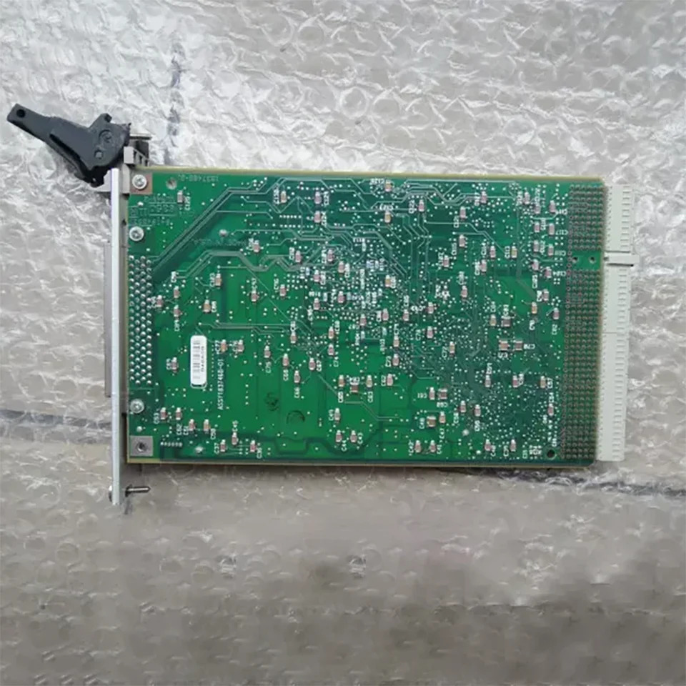 NI카드 PXI-6071E 아날로그 입력 64 채널 12 비트