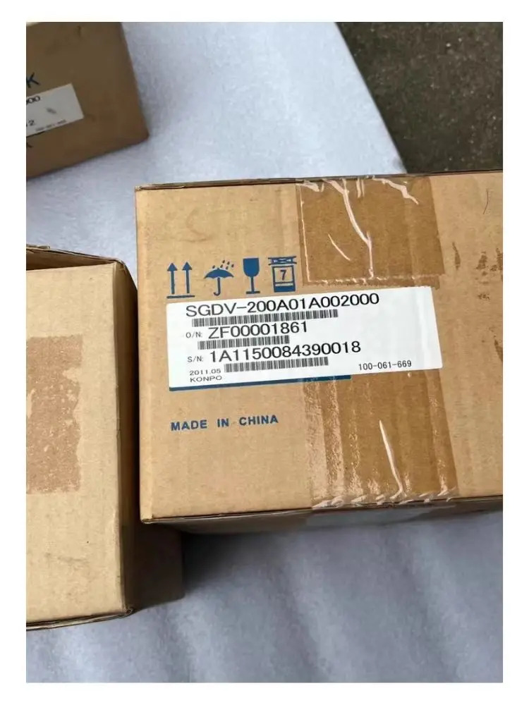 서보팩 SGDV-200A01A002000