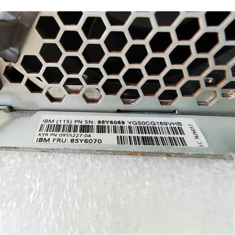 85Y6070 85Y6069 85Y5847 85Y6072 00AR037 IBM V7000 G1 764W 메캐비닛 전원공급장치