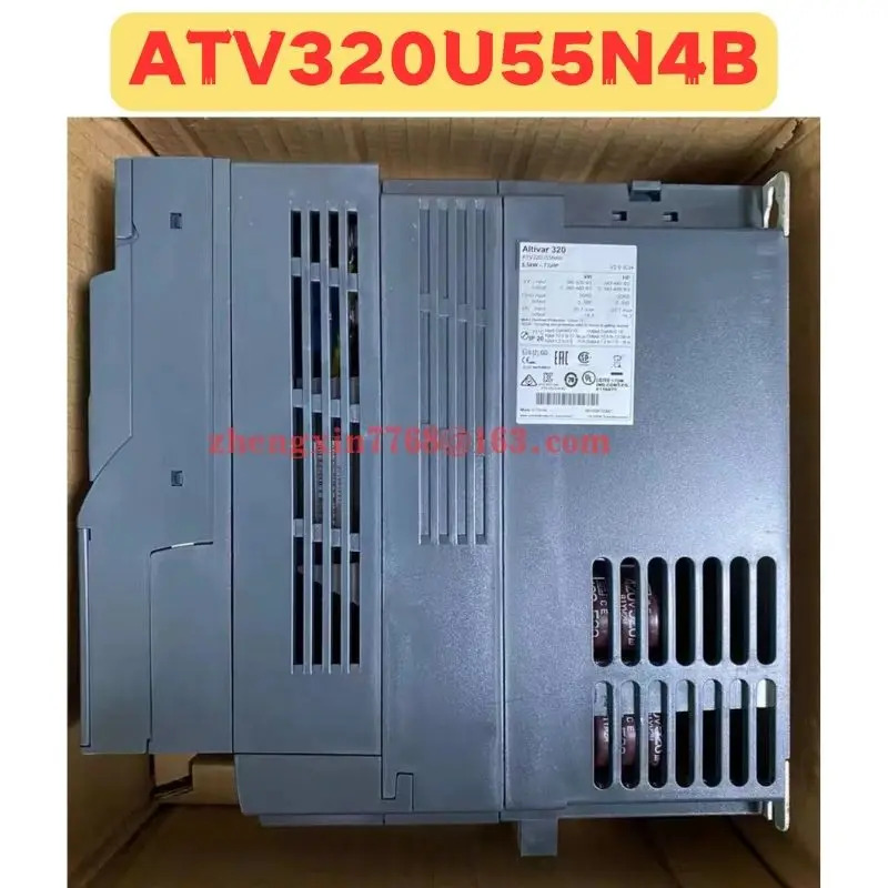 오리지널 주파수 변환기 ATV320U55N4B 신