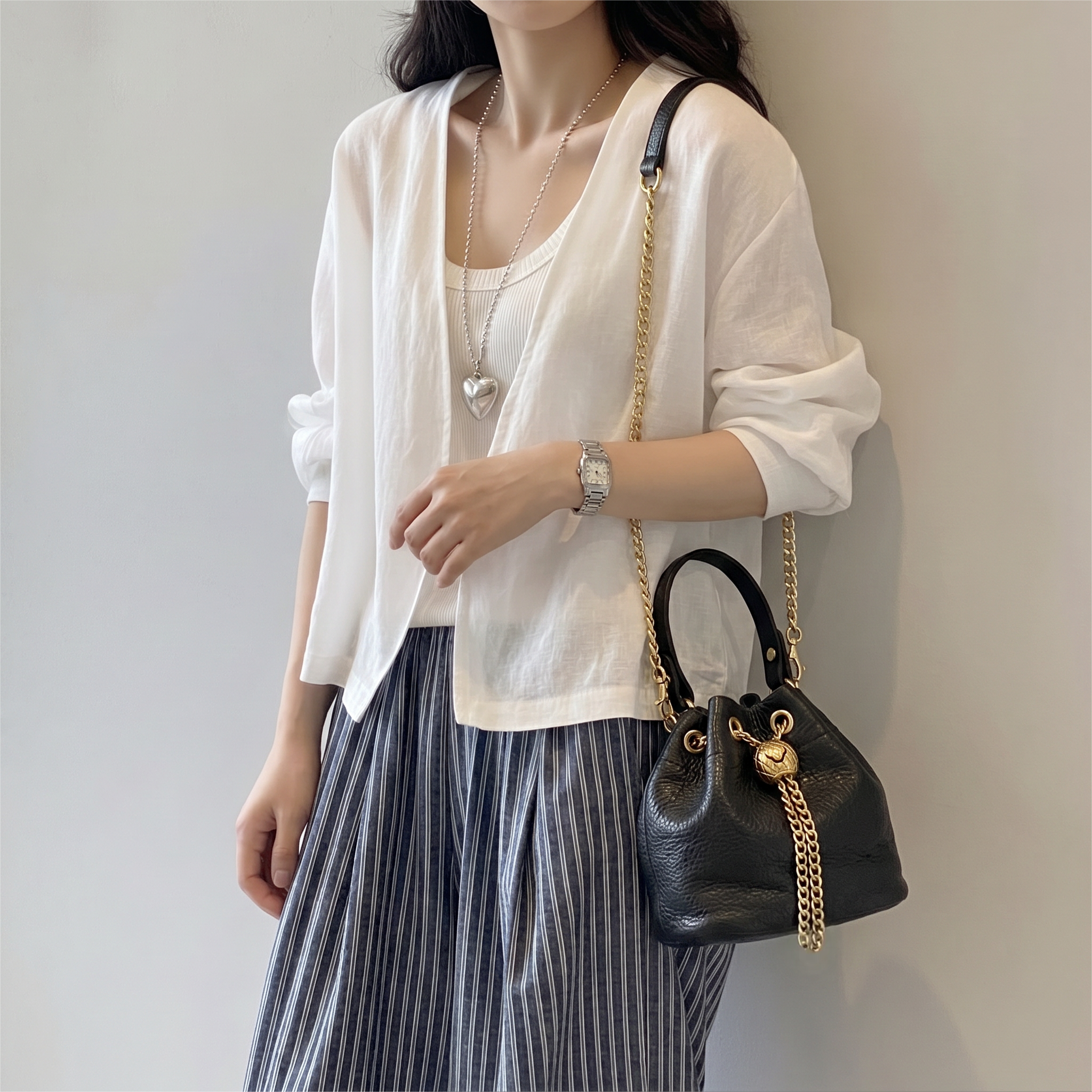 제이바바 소가죽 복조리백 미니 버킷백 체인 드로스트링백 - 상품 이미지