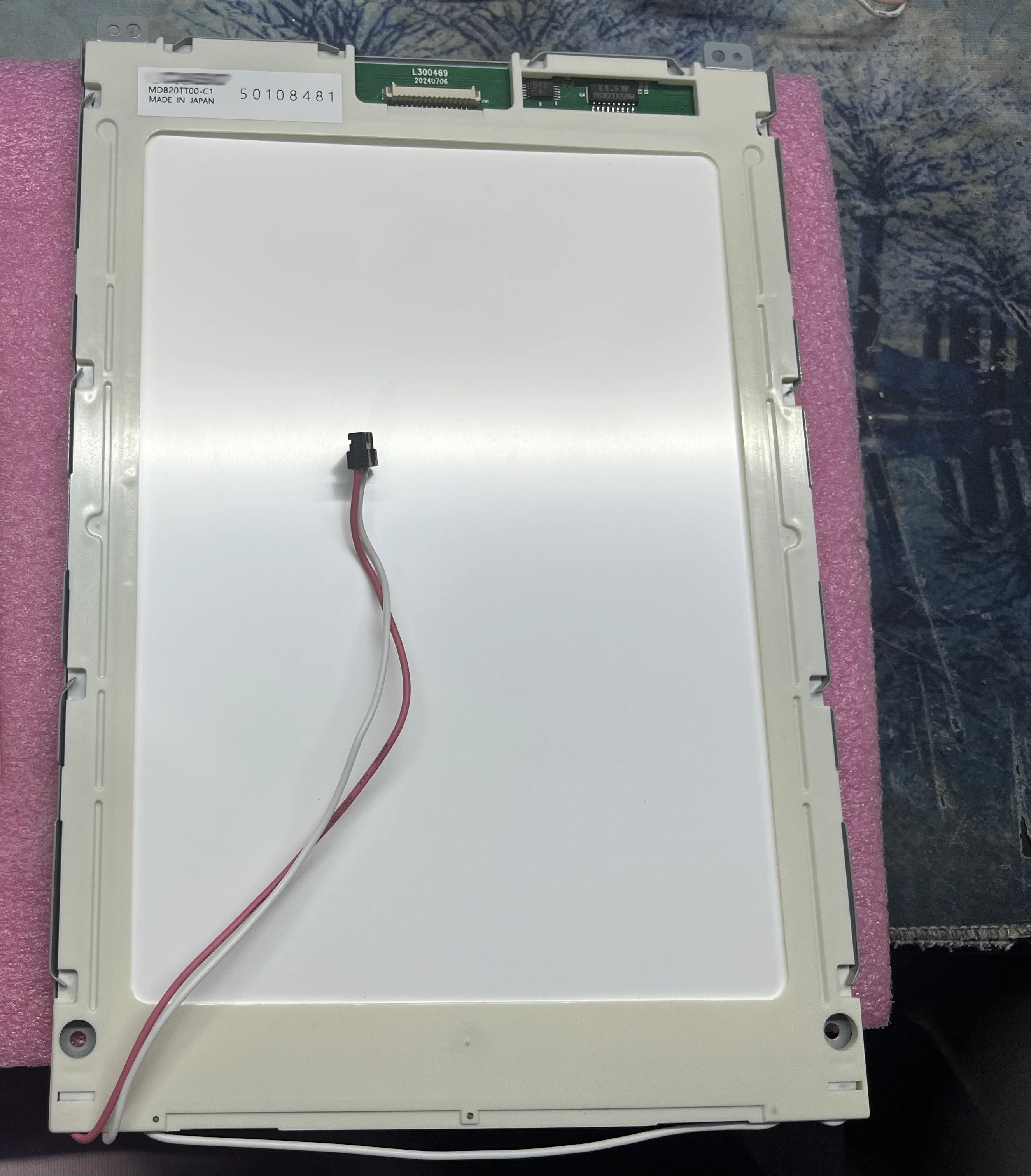 MD820TT00-C1 오리지널 LCD 디스플레이 스크린 패널 9.4 인치