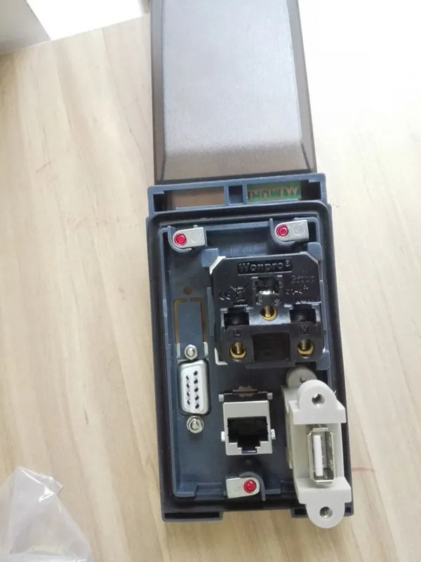 오리지널 전면 인터페이스 패널 소켓 4000-68713-8080001 범USB 직렬 포트