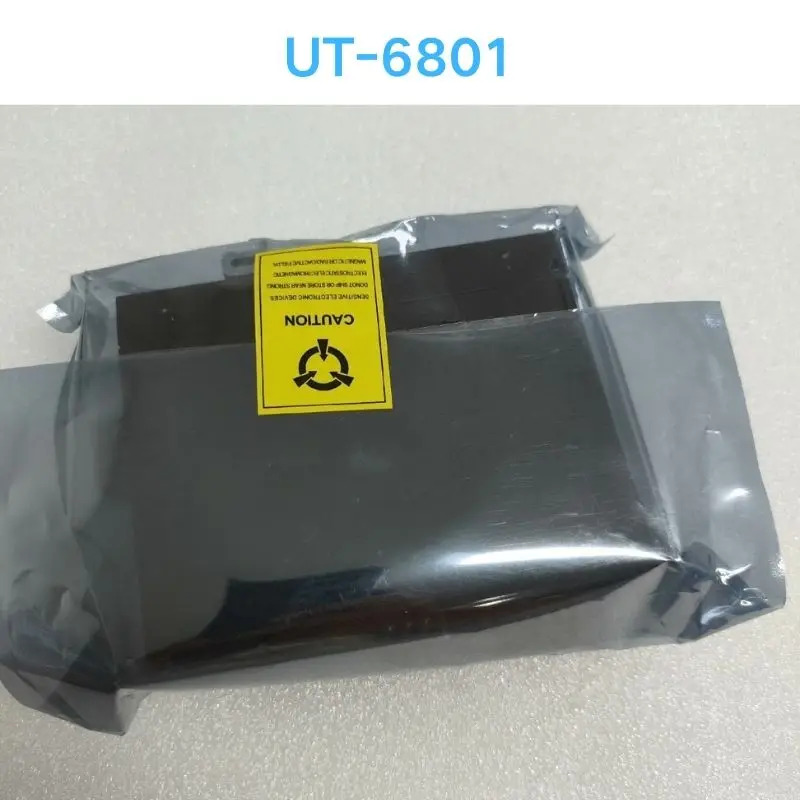 UT-6801 시리얼 서버