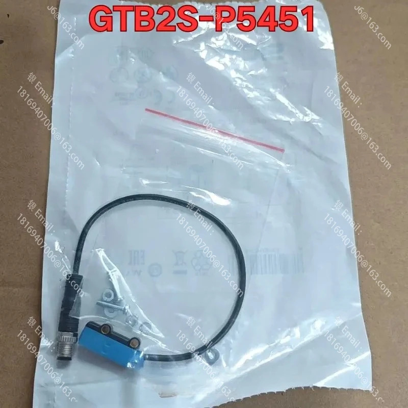 B2S-P5451 센서