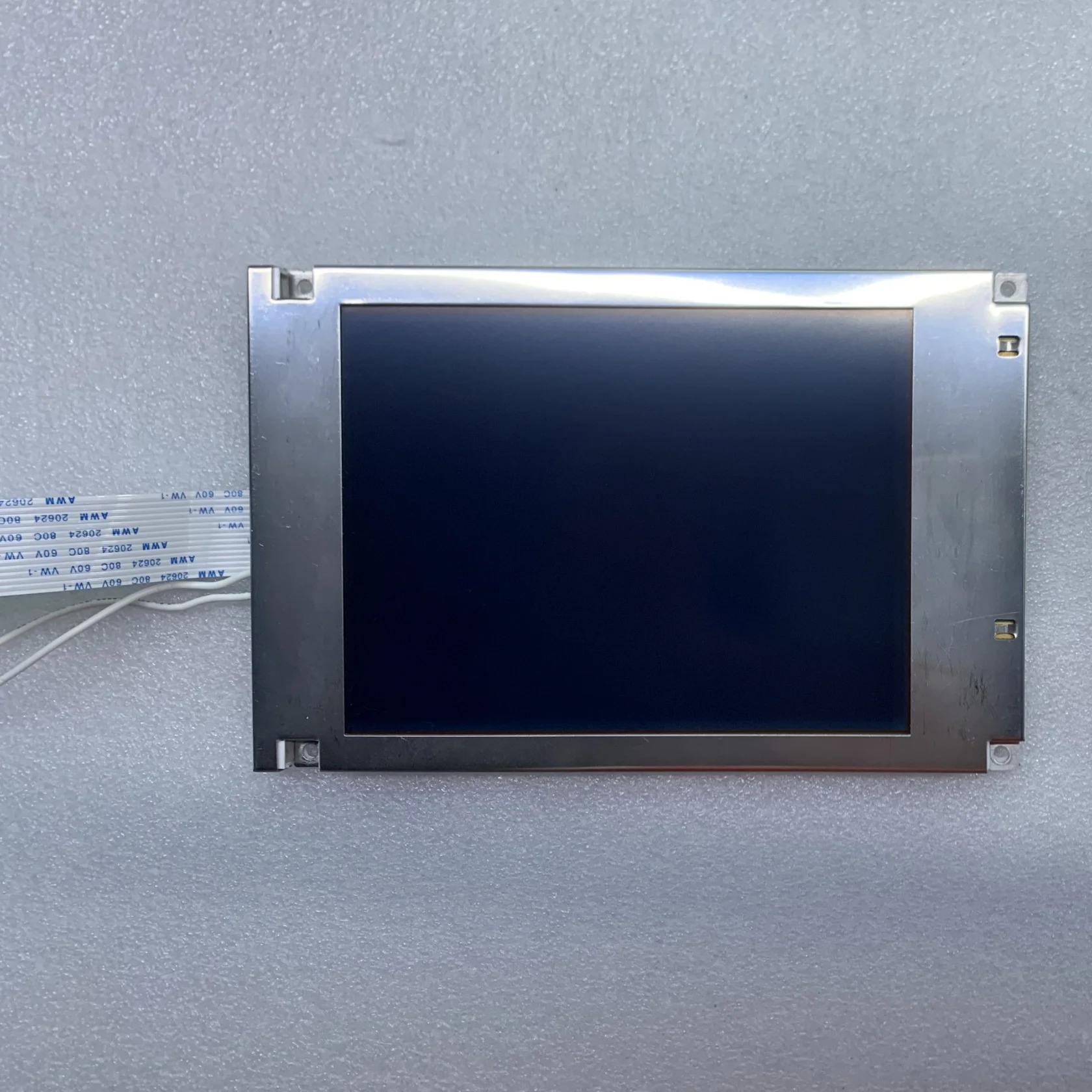 SP14Q002-B1 5.7 320x240 LCD 패널