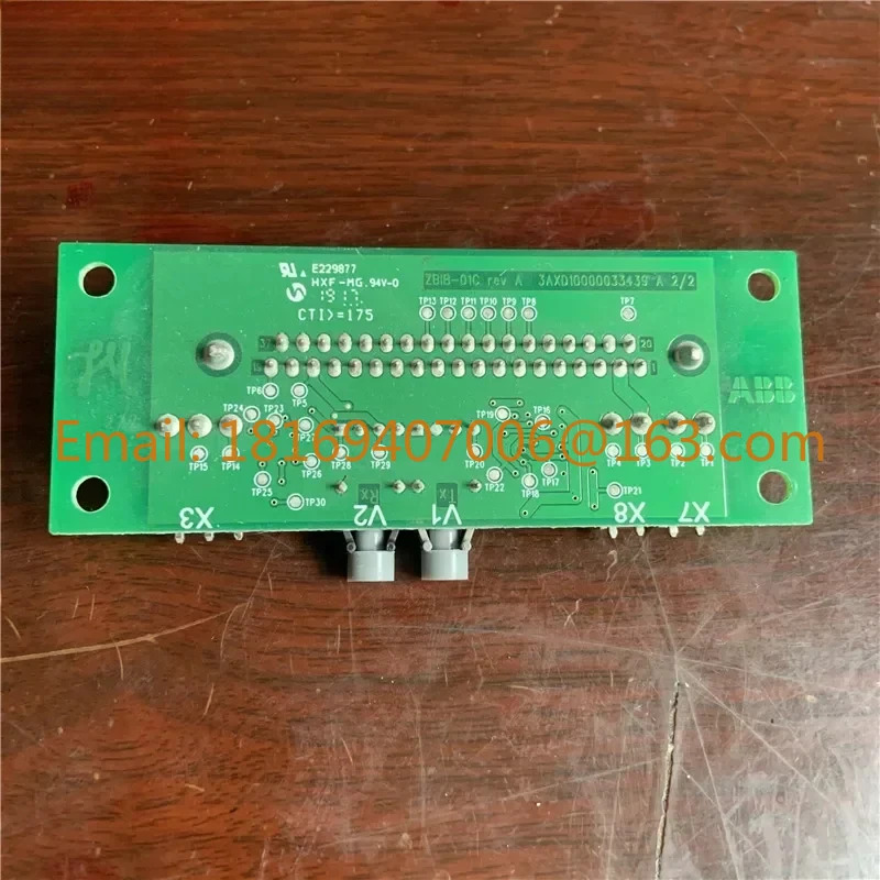 ZBIB-01C ABB 인버터 ACS880 시리즈 제어 마더보드 변환 파이버 인터페이스 보드