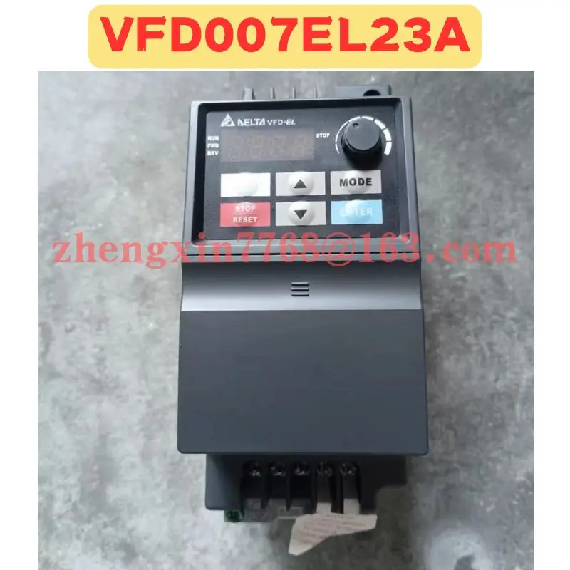 리퍼 주파수 변환기 정상 기능 완료 VFD007EL23A