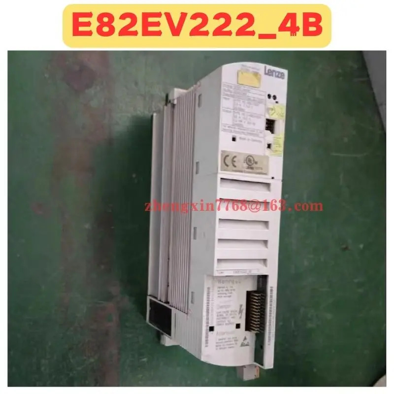 리퍼 주파수 변환기 정상 기능 완료 E82EV2224B E82EV222 4B
