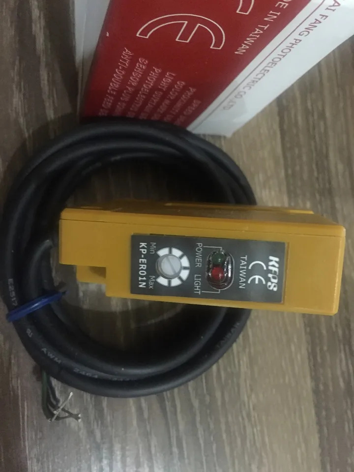 KP-ER01N 대만 KFPS 광전센서 10-30VDC 신