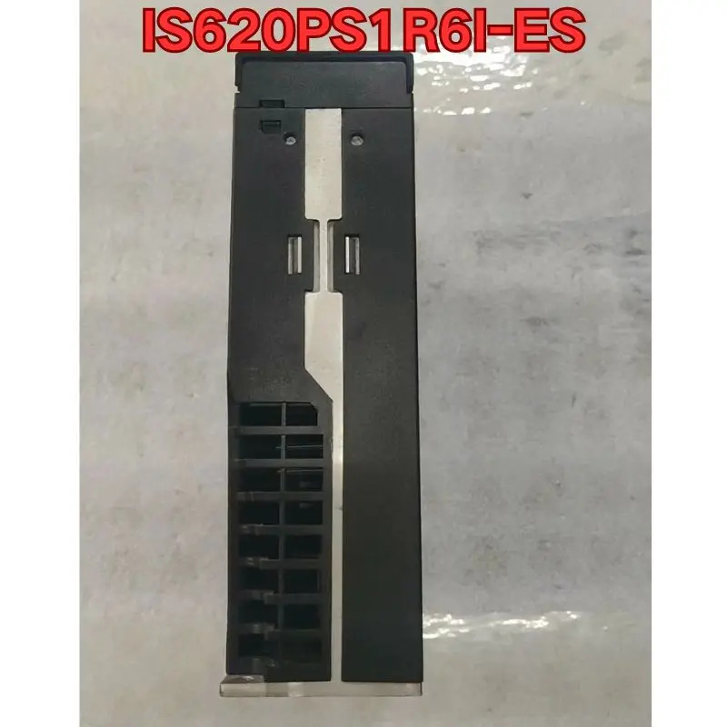 리퍼 IS620PS1R6I-ES 서보 드라이브작동 상태