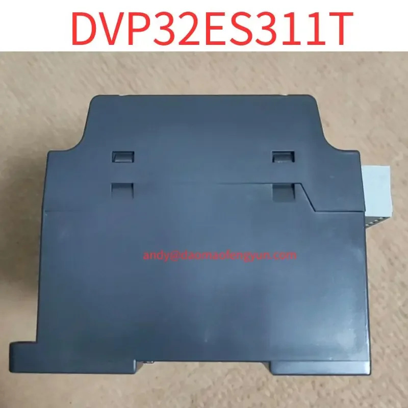PLC DVP32ES311T