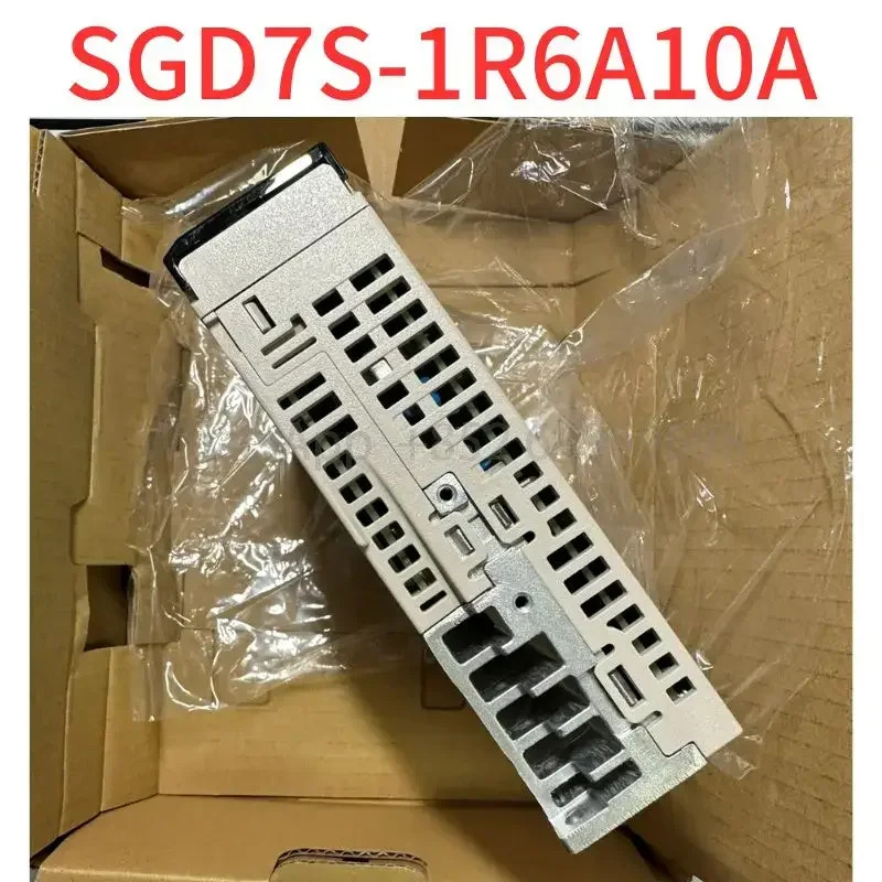SGD7S-1R6A10A 서보 드라이브