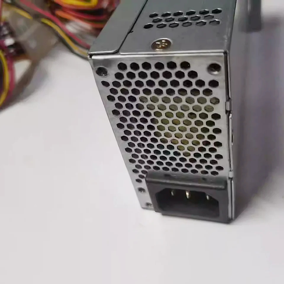 FSP 그라우트전원공급장치 500W 1U 150mm x 81.5mm 40.5mm FSP500-50FDB