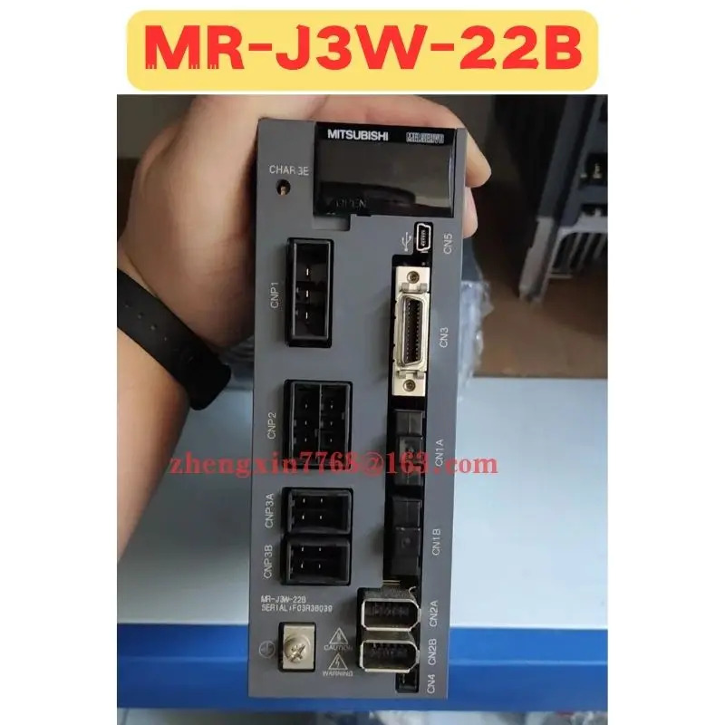 리퍼 서보 드라이브 MR-J3W-22B MR J3W 22B 정상 기능 완료