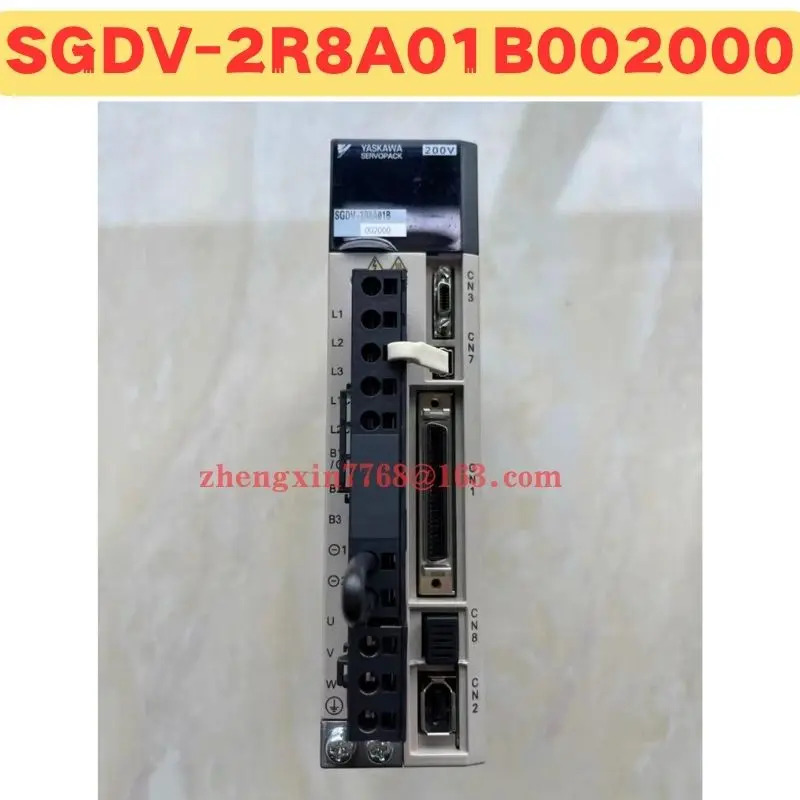 오리지널 SGDV-2R8A01B002000 서보 드라이브 SGDV 2R8A01B002000 신