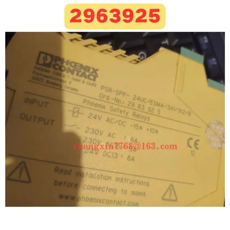 리퍼 완료 안전 릴레이 2963925 PSR-SPP-24UC ESM4 3X1 1X2 B